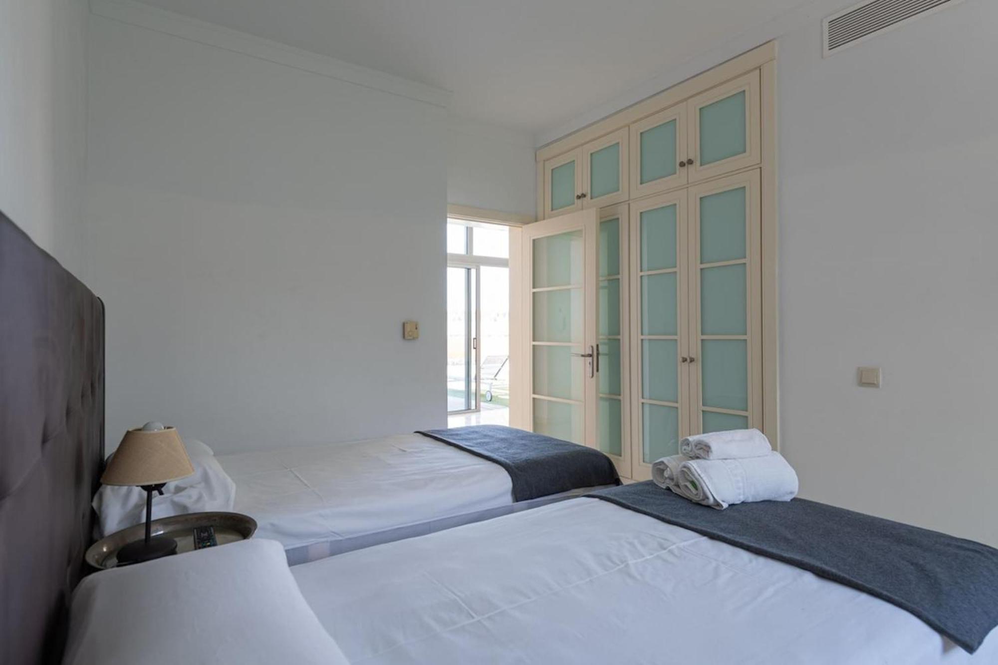 Tauro Villas Deluxe La Playa de Tauro Exterior photo